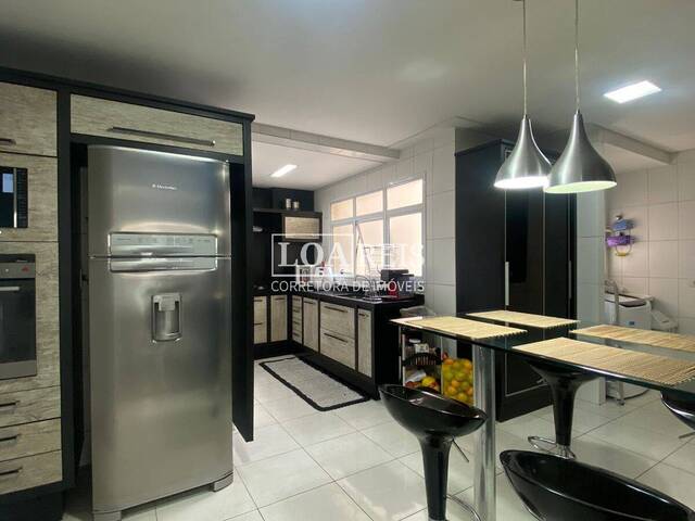 Apartamento para Venda em São José dos Campos - 4