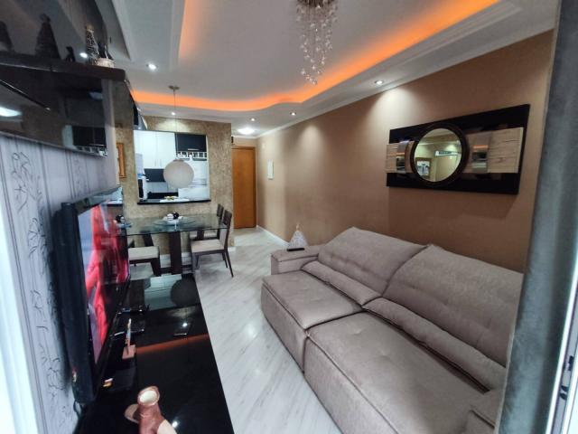 Apartamento para Venda em São José dos Campos - 2