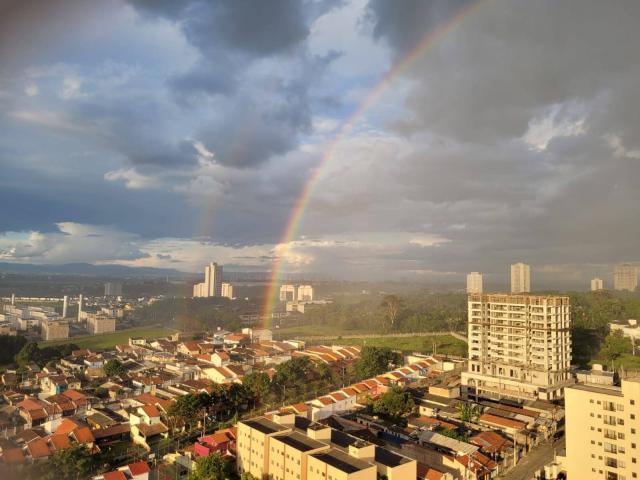 Apartamento para Venda em Jacareí - 5