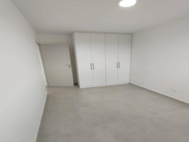 Apartamento para Venda em São José dos Campos - 4