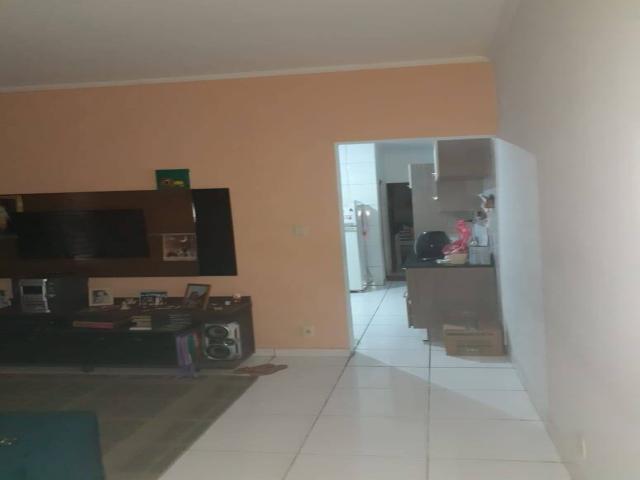 Casa para Venda em São José dos Campos - 5