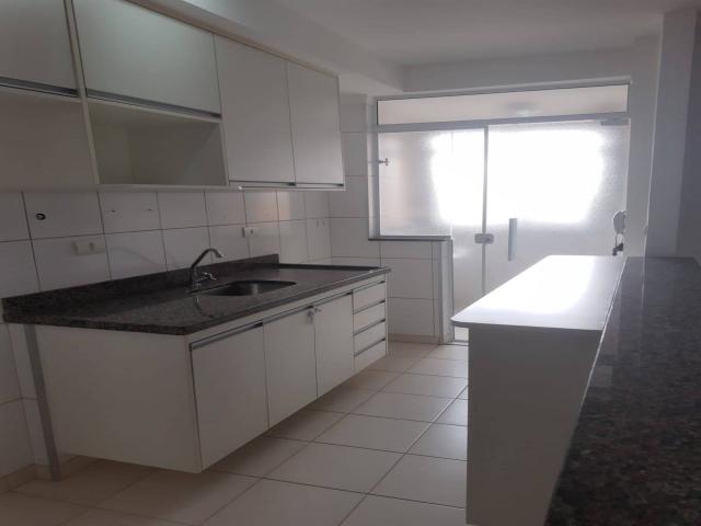 Apartamento para Venda em São José dos Campos - 2