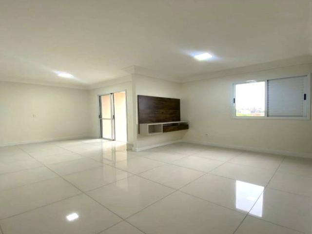 Apartamento para Venda em São José dos Campos - 4