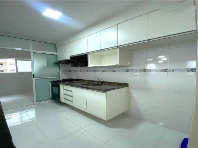 Apartamento para Venda em São José dos Campos - 2