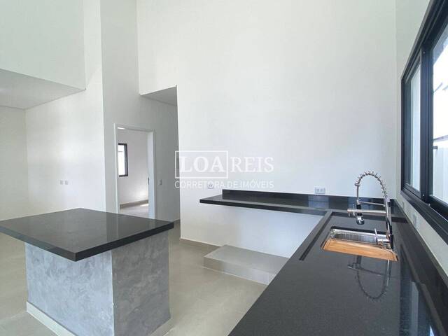 Casa em condomínio para Venda em Caçapava - 3