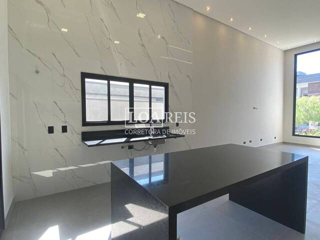 Casa em condomínio para Venda em São José dos Campos - 3