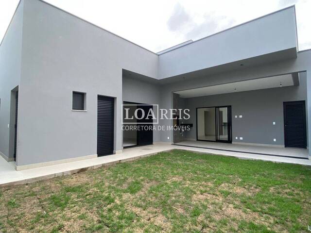 Casa em condomínio para Venda em Caçapava - 2