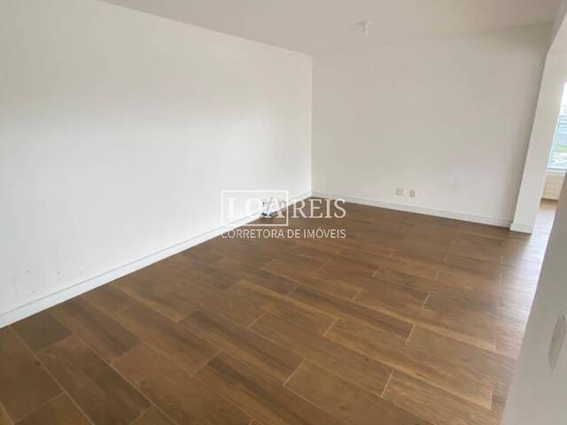 Apartamento para Venda em São José dos Campos - 2