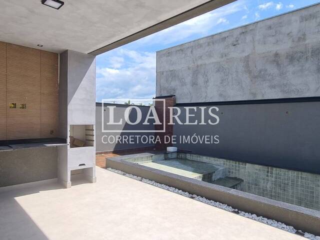 Casa em condomínio para Venda em São José dos Campos - 2