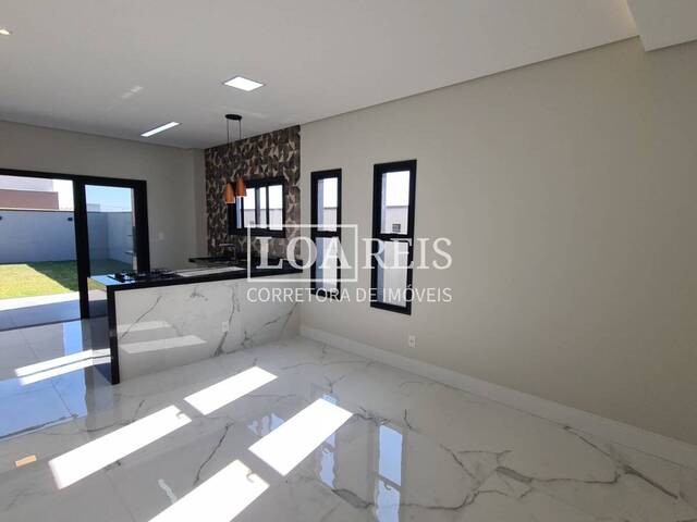 Casa em condomínio para Venda em São José dos Campos - 5