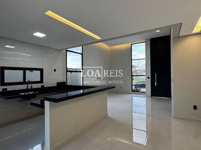 #1213 - Casa em condomínio para Venda em Caçapava - SP