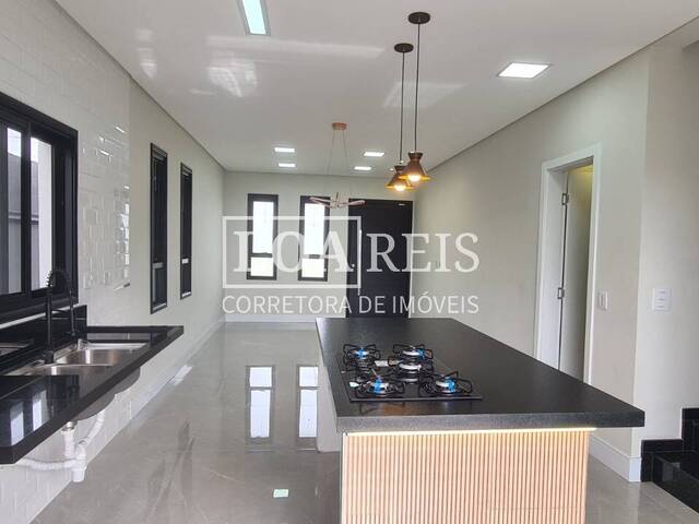 #CA1232 - Casa para Venda em São José dos Campos - SP - 2