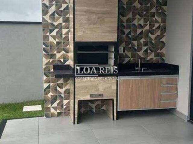 Casa para Venda em São José dos Campos - 5