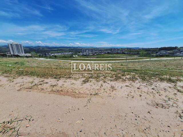 Terreno para Venda em São José dos Campos - 4