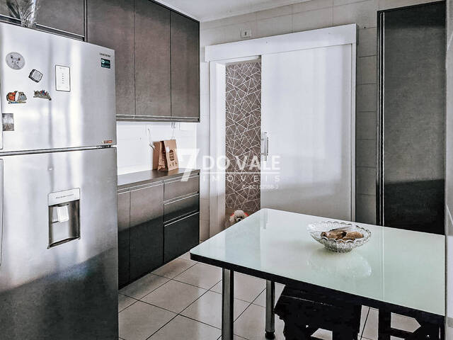 Casa em condomínio para Venda em Jacareí - 3