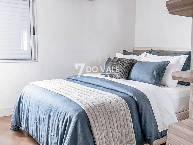 Casa em condomínio para Venda em Jacareí - 2