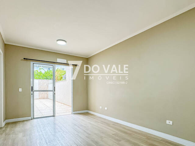 Venda em Loteamento Villa Branca - Jacareí