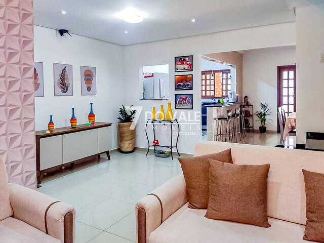 Casa para Venda em Jacareí - 4