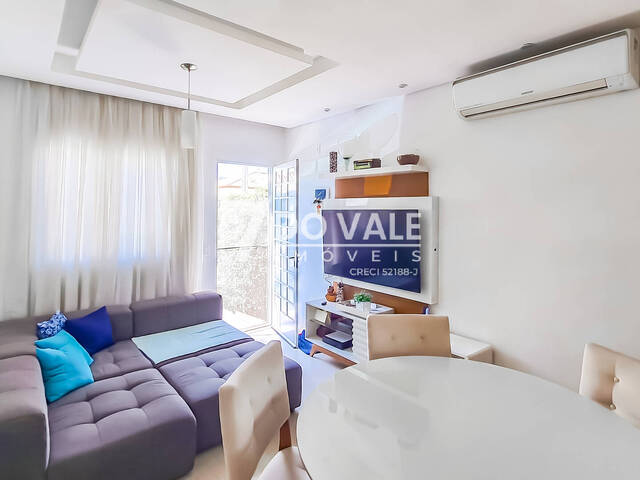Casa em condomínio para Venda em Jacareí - 2
