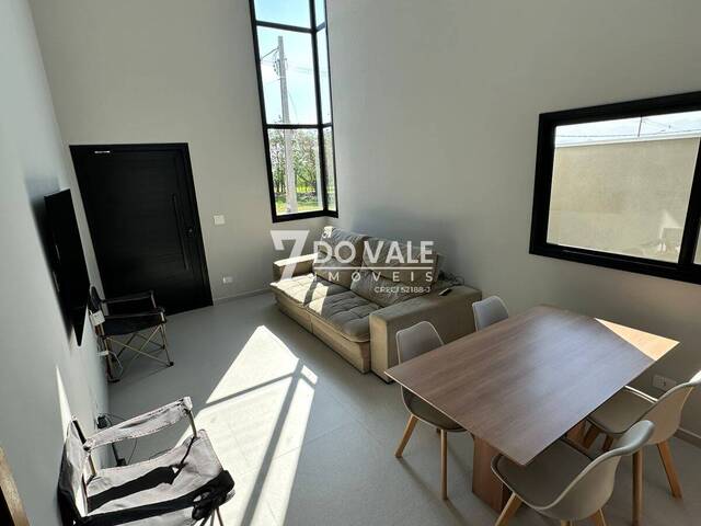 Casa para Venda em São José dos Campos - 4