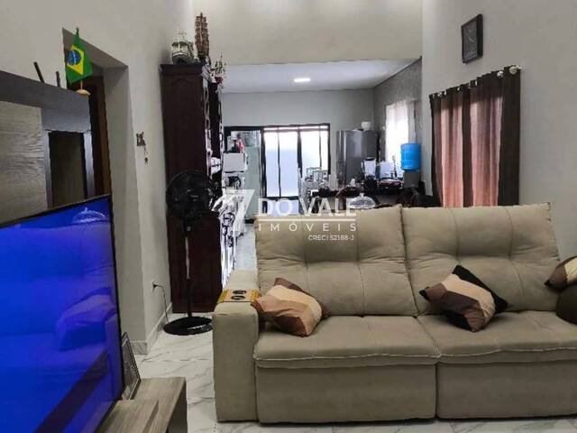 Casa para Venda em São José dos Campos - 5