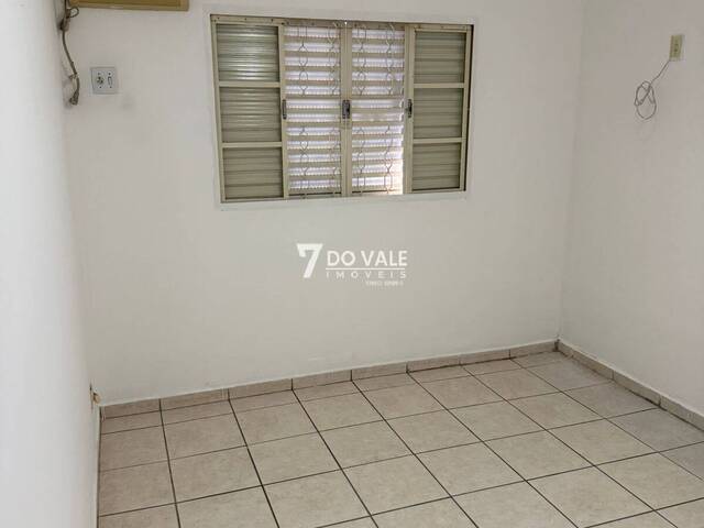 Casa para Venda em Jacareí - 4