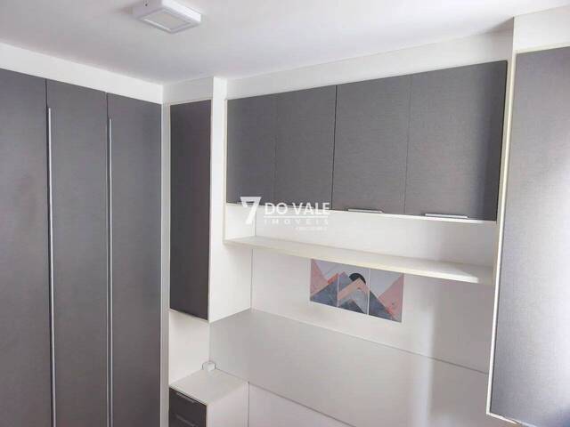Apartamento para Venda em São José dos Campos - 2