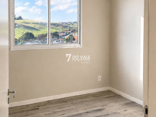 Apartamento para Venda em Jacareí - 2