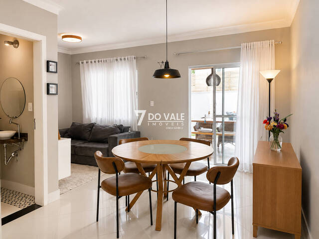 Venda em Loteamento Villa Branca - Jacareí