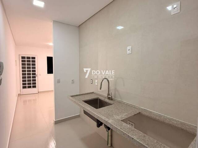Casa em condomínio para Venda em Jacareí - 3