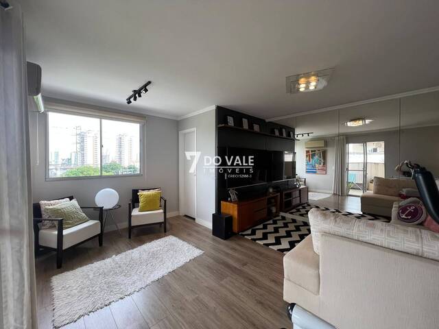 Apartamento para Venda em São José dos Campos - 2