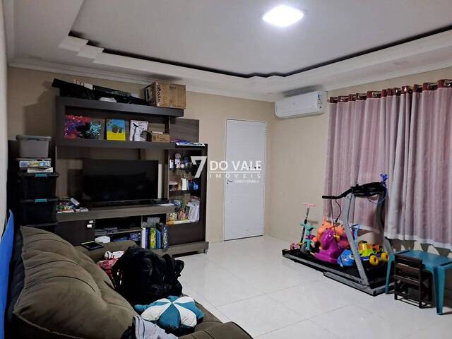 #CA1534 - Casa para Venda em Jacareí - SP - 2