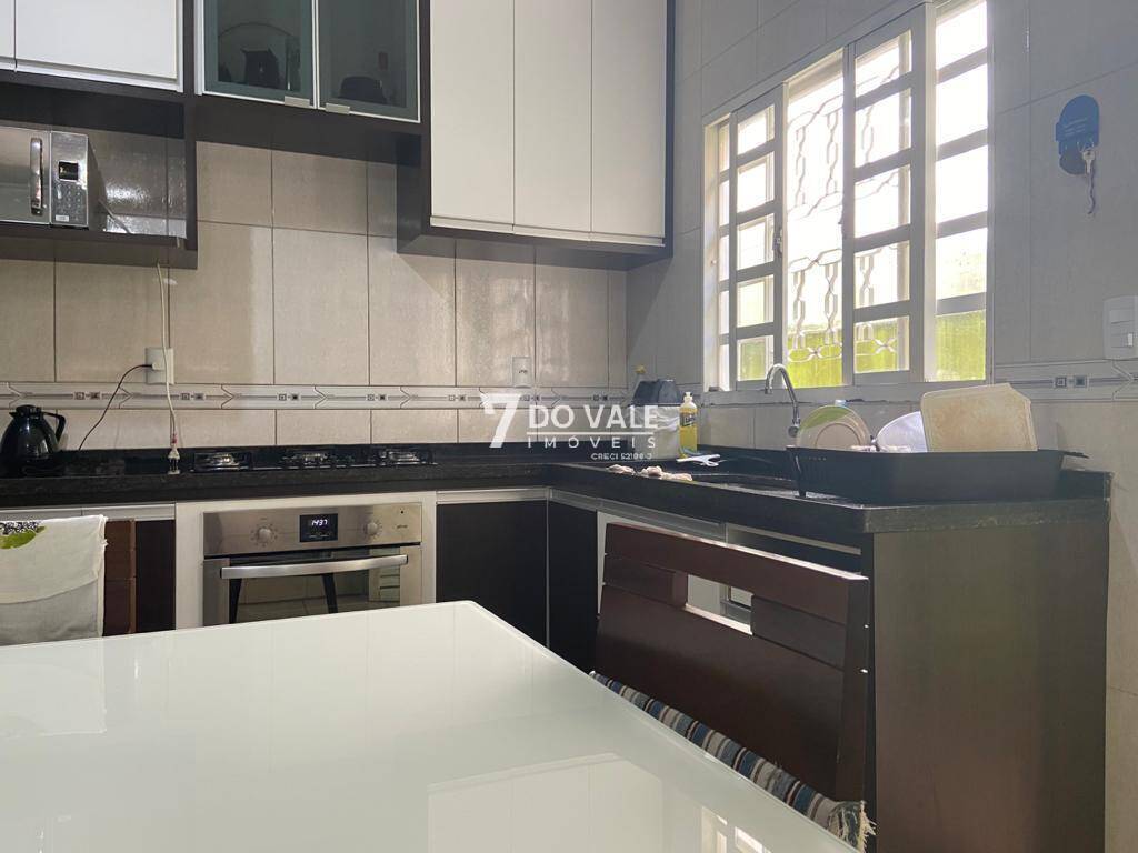 Casa, 3 quartos, 80 m² - Foto 2
