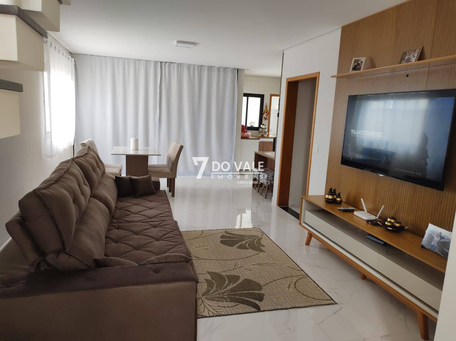 Casa, 4 quartos - Foto 1