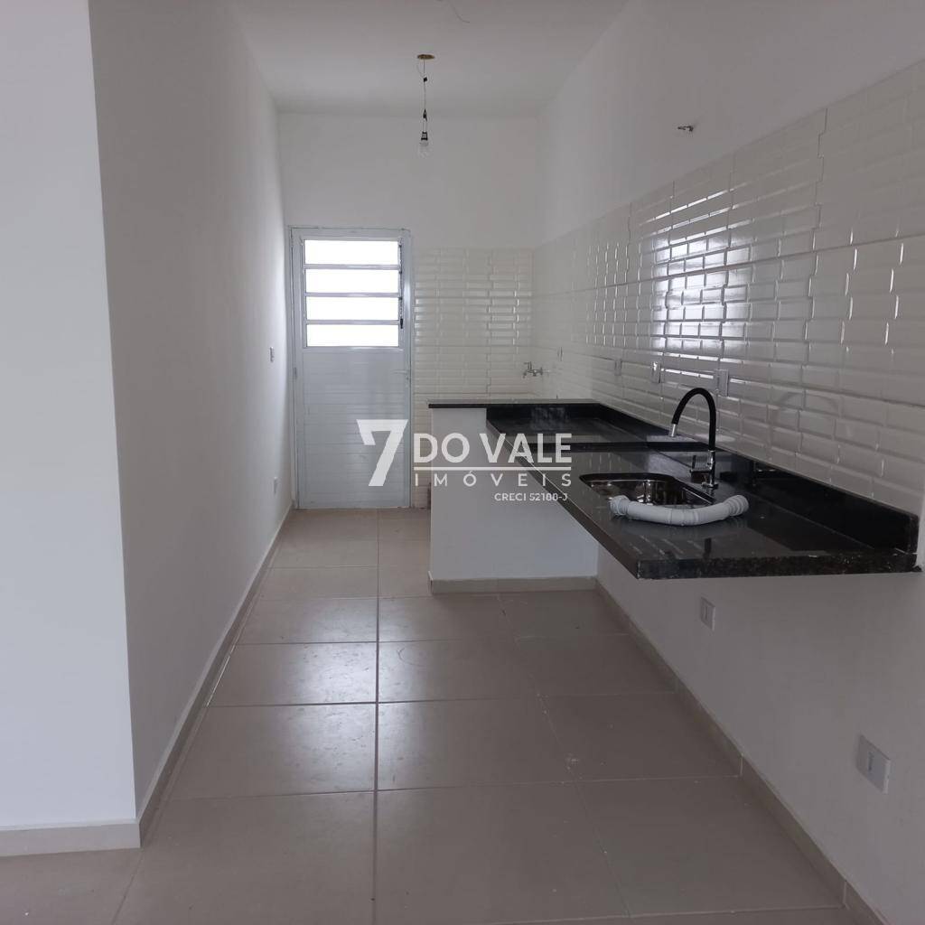 Casa, 2 quartos, 65 m² - Foto 1