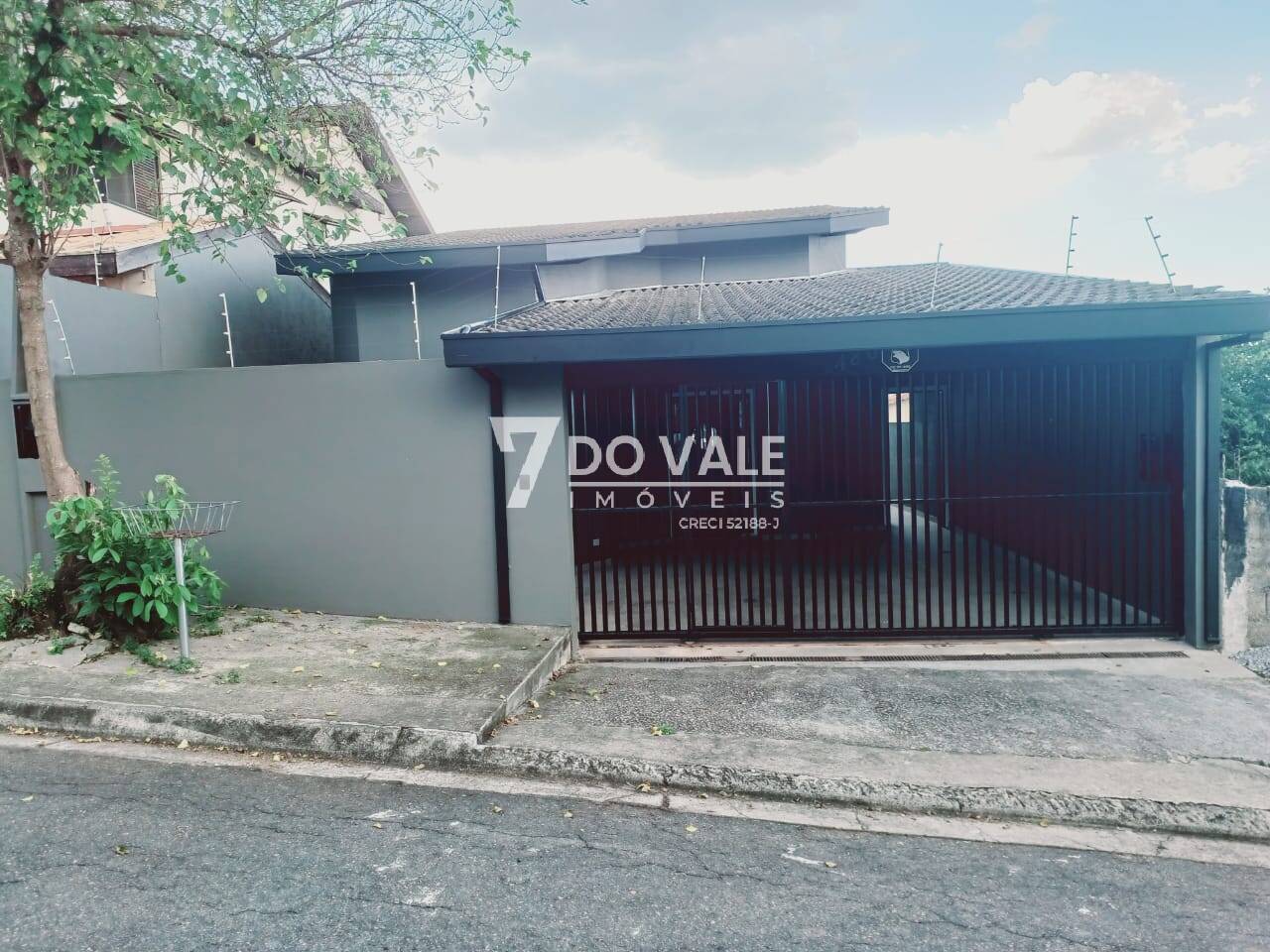 Casa, 3 quartos, 132 m² - Foto 1