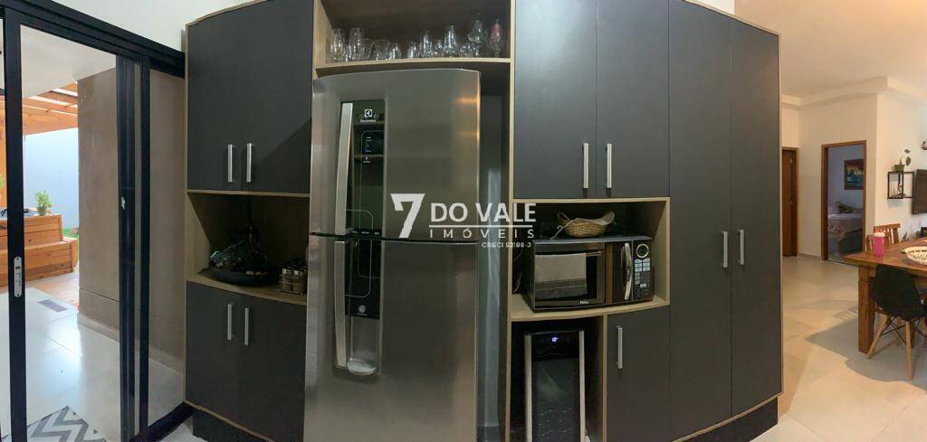 Casa, 3 quartos, 147 m² - Foto 4