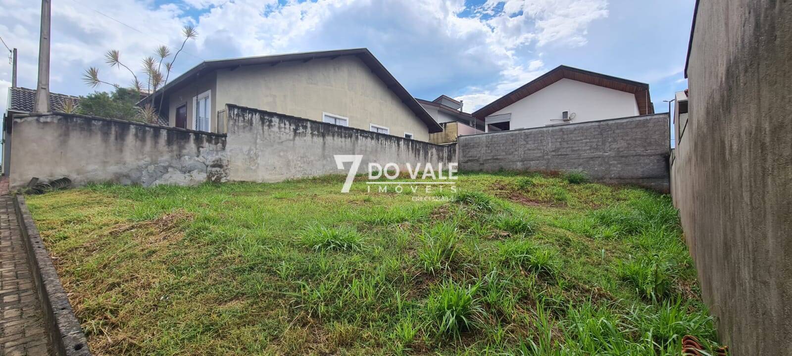 Terreno, 250 m² - Foto 1