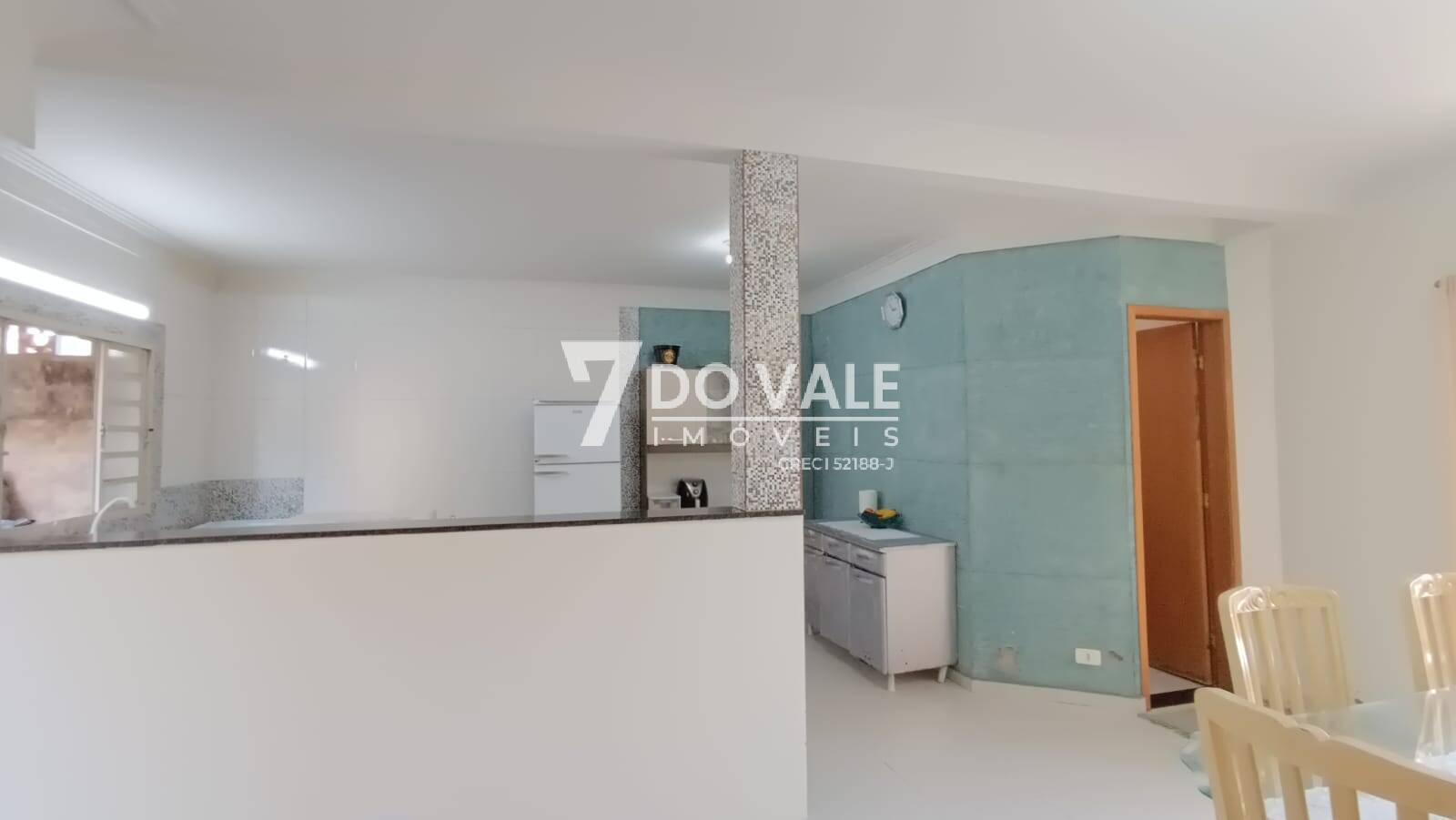 Casa, 4 quartos, 170 m² - Foto 3