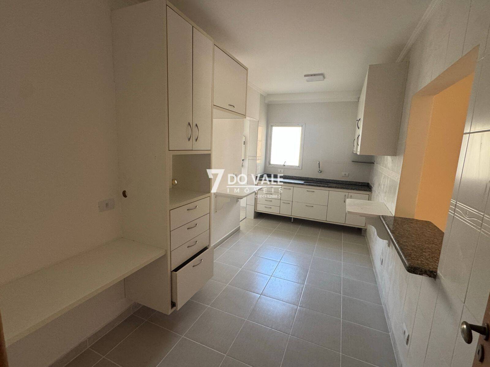 Apartamento, 4 quartos - Foto 1