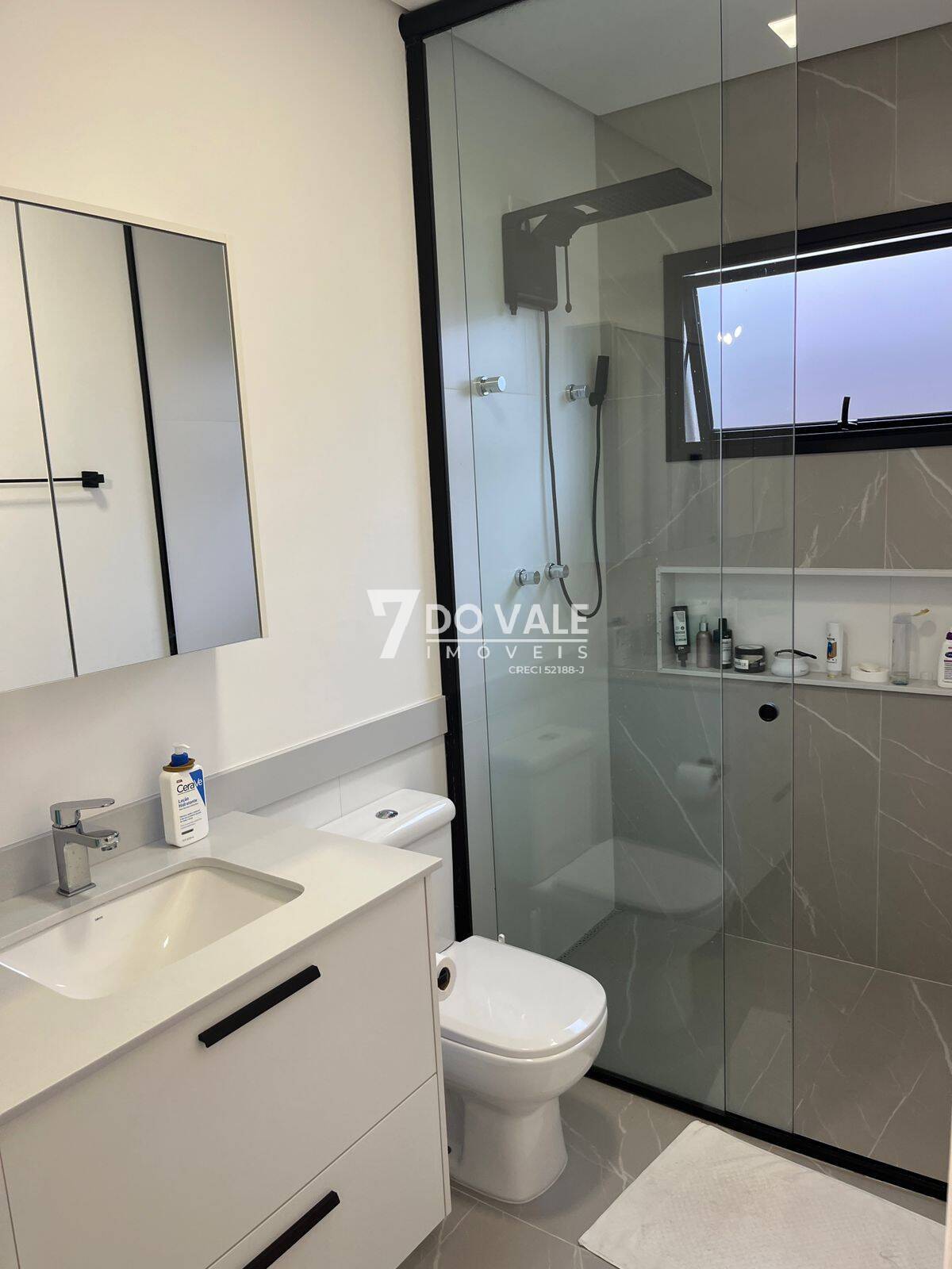 Casa, 3 quartos, 158 m² - Foto 4