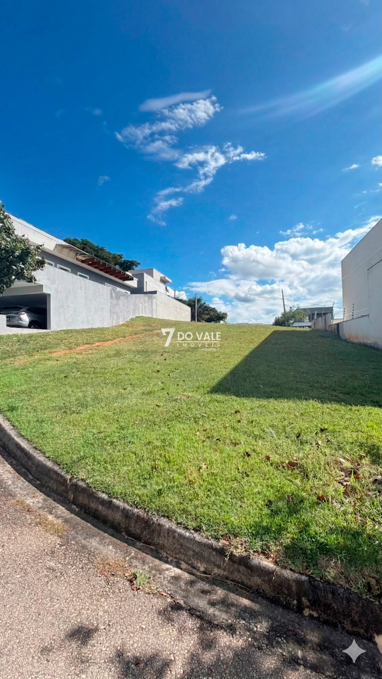 Terreno, 341 m² - Foto 1
