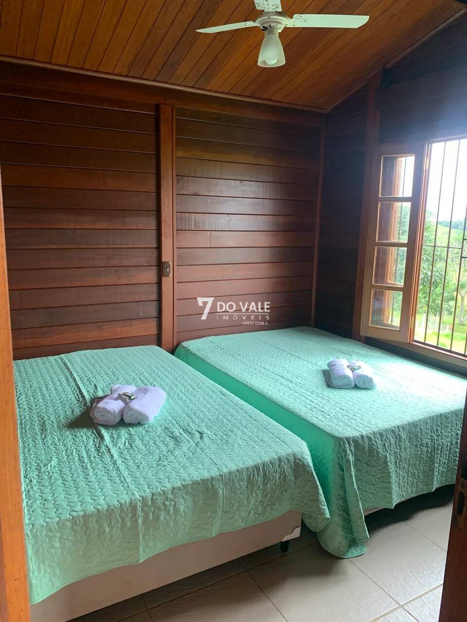 Sítio, 2 quartos, 2500 m² - Foto 11