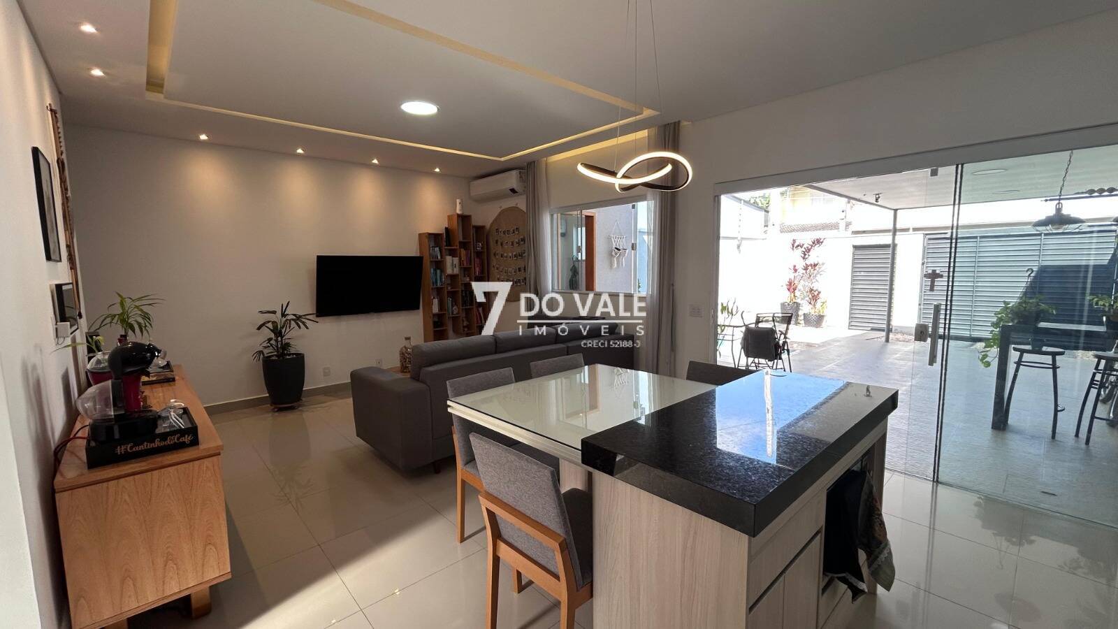 Casa, 3 quartos, 139 m² - Foto 2