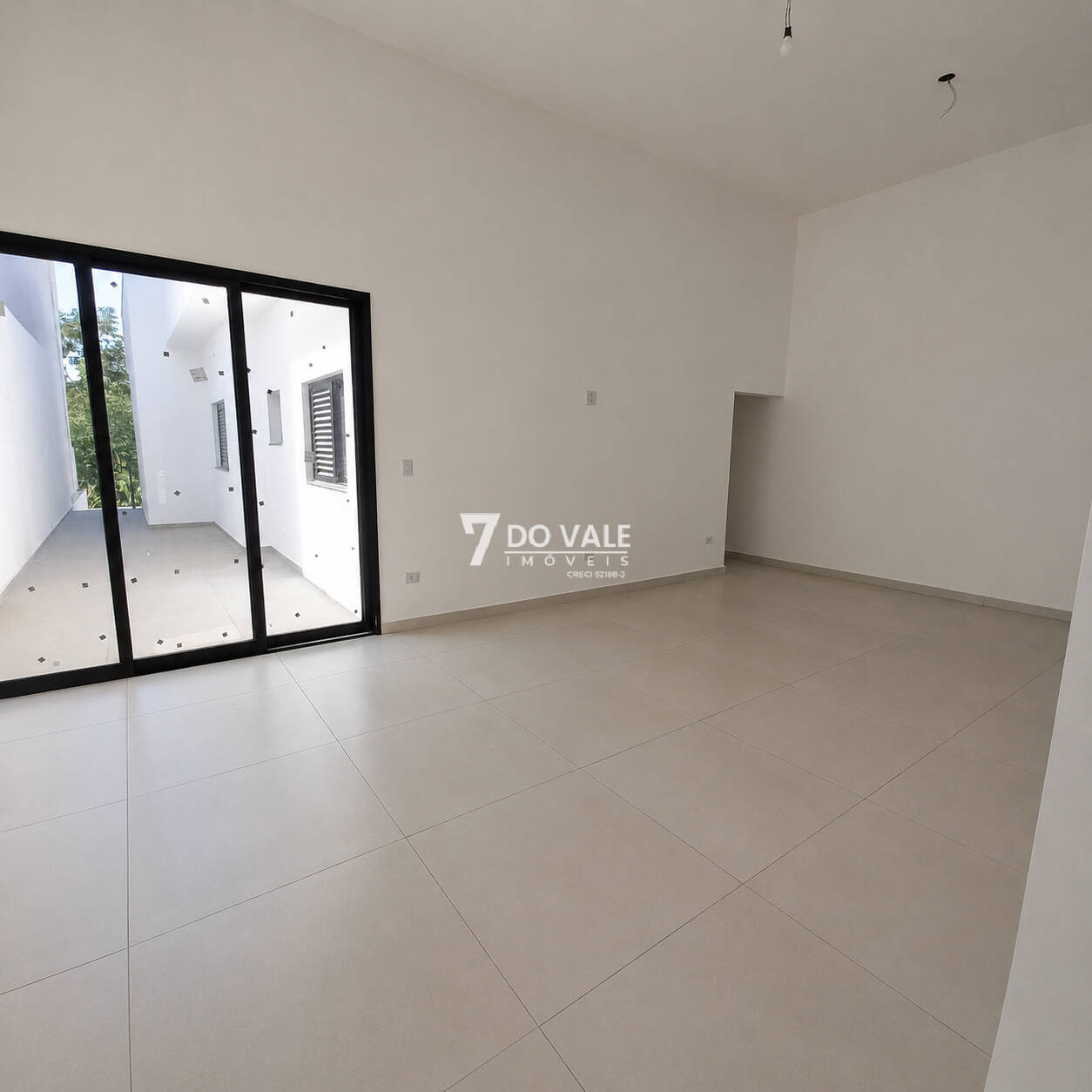Casa, 3 quartos, 203 m² - Foto 1