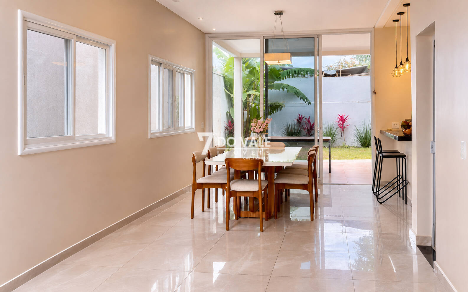 Casa, 3 quartos, 235 m² - Foto 9